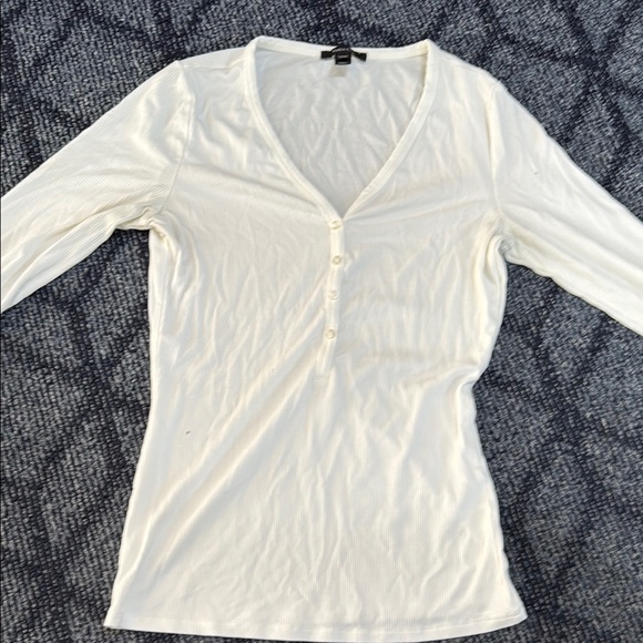 RW&CO White and Black Fitted Long Sleeve Blouses - Picture 5 of 8
